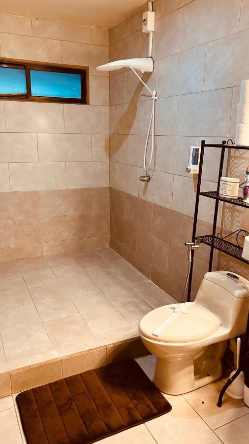 Casa Encantada Offers You Two-Bedroom House, 1 Tiny Apartment & 3 Double Rooms 曼努埃尔安东尼奥 外观 照片