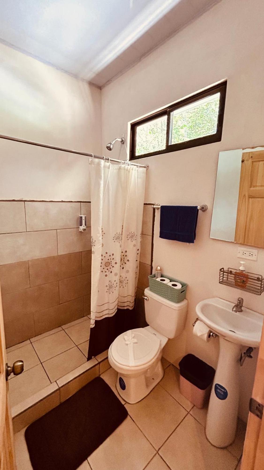 Casa Encantada Offers You Two-Bedroom House, 1 Tiny Apartment & 3 Double Rooms 曼努埃尔安东尼奥 外观 照片